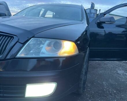 Черный Шкода Октавия, объемом двигателя 1.9 л и пробегом 400 тыс. км за 5200 $, фото 6 на Automoto.ua