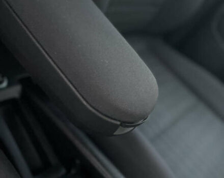 Черный Шкода Октавия, объемом двигателя 1.6 л и пробегом 169 тыс. км за 5850 $, фото 49 на Automoto.ua