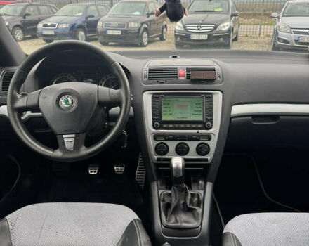 Черный Шкода Октавия, объемом двигателя 2 л и пробегом 180 тыс. км за 7777 $, фото 11 на Automoto.ua