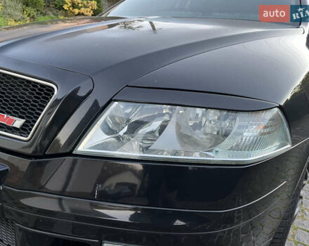 Черный Шкода Октавия, объемом двигателя 1.6 л и пробегом 203 тыс. км за 6300 $, фото 3 на Automoto.ua