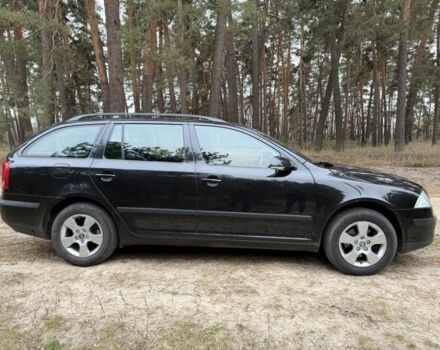 Черный Шкода Октавия, объемом двигателя 1.6 л и пробегом 220 тыс. км за 5450 $, фото 4 на Automoto.ua