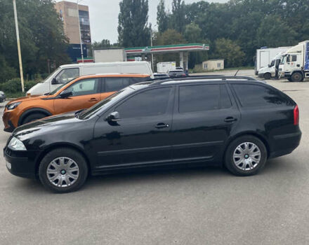 Черный Шкода Октавия, объемом двигателя 1.6 л и пробегом 211 тыс. км за 6999 $, фото 6 на Automoto.ua