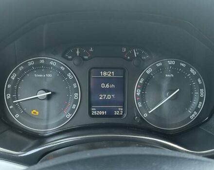 Черный Шкода Октавия, объемом двигателя 1.6 л и пробегом 252 тыс. км за 5800 $, фото 17 на Automoto.ua