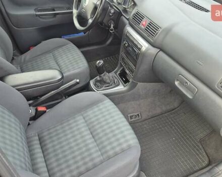 Черный Шкода Октавия, объемом двигателя 1.6 л и пробегом 217 тыс. км за 5700 $, фото 23 на Automoto.ua