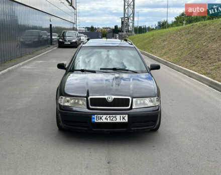 Черный Шкода Октавия, объемом двигателя 1.9 л и пробегом 280 тыс. км за 3650 $, фото 1 на Automoto.ua