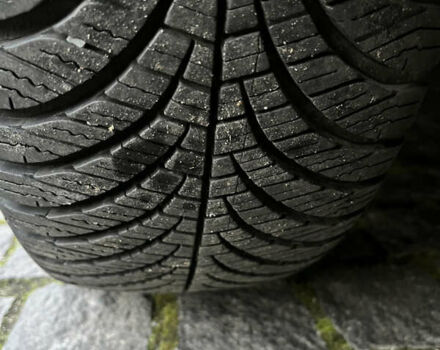 Черный Шкода Октавия, объемом двигателя 1.6 л и пробегом 203 тыс. км за 6300 $, фото 16 на Automoto.ua