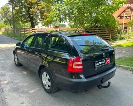 Чорний Шкода Октавія, об'ємом двигуна 2 л та пробігом 241 тис. км за 6990 $, фото 6 на Automoto.ua
