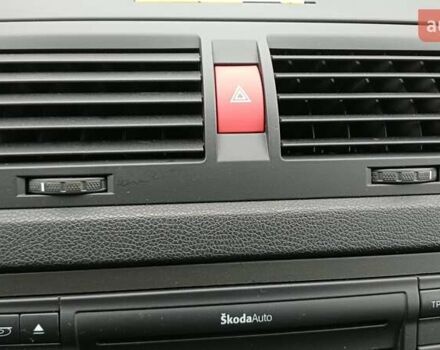 Черный Шкода Октавия, объемом двигателя 1.6 л и пробегом 350 тыс. км за 4800 $, фото 33 на Automoto.ua