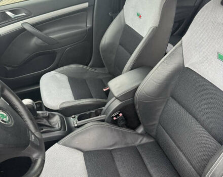 Черный Шкода Октавия, объемом двигателя 2 л и пробегом 180 тыс. км за 7777 $, фото 13 на Automoto.ua