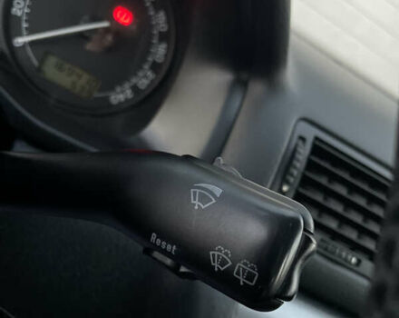 Черный Шкода Октавия, объемом двигателя 1.6 л и пробегом 169 тыс. км за 5850 $, фото 56 на Automoto.ua