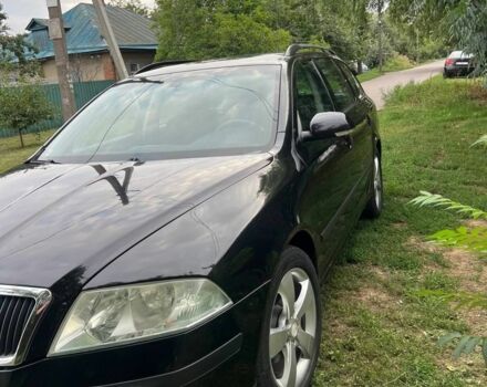 Черный Шкода Октавия, объемом двигателя 1.6 л и пробегом 170 тыс. км за 7500 $, фото 3 на Automoto.ua