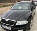 Черный Шкода Октавия, объемом двигателя 1.6 л и пробегом 280 тыс. км за 6350 $, фото 1 на Automoto.ua