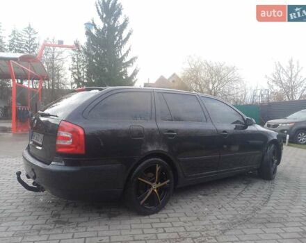 Черный Шкода Октавия, объемом двигателя 2 л и пробегом 200 тыс. км за 5500 $, фото 3 на Automoto.ua
