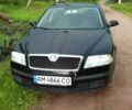 Черный Шкода Октавия, объемом двигателя 1.6 л и пробегом 201 тыс. км за 6500 $, фото 1 на Automoto.ua