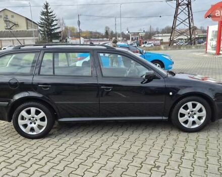 Черный Шкода Октавия, объемом двигателя 1.6 л и пробегом 217 тыс. км за 5700 $, фото 12 на Automoto.ua