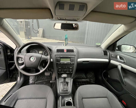 Черный Шкода Октавия, объемом двигателя 2 л и пробегом 181 тыс. км за 6250 $, фото 24 на Automoto.ua