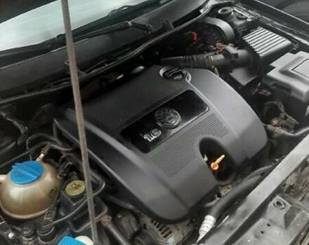 Черный Шкода Октавия, объемом двигателя 1.6 л и пробегом 420 тыс. км за 4900 $, фото 8 на Automoto.ua