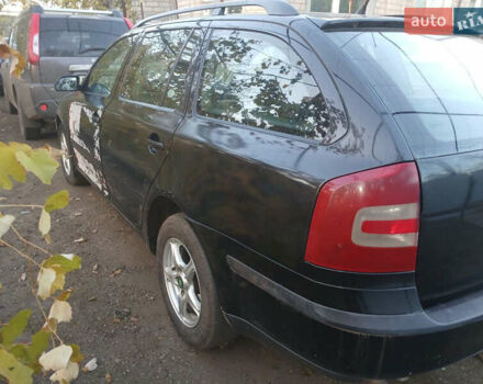 Черный Шкода Октавия, объемом двигателя 2 л и пробегом 288 тыс. км за 4500 $, фото 3 на Automoto.ua