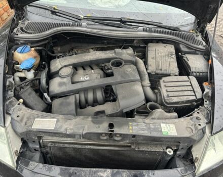 Черный Шкода Октавия, объемом двигателя 1.6 л и пробегом 300 тыс. км за 3500 $, фото 9 на Automoto.ua