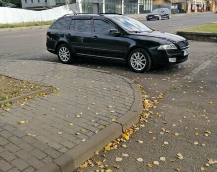 Черный Шкода Октавия, объемом двигателя 2 л и пробегом 300 тыс. км за 5500 $, фото 2 на Automoto.ua