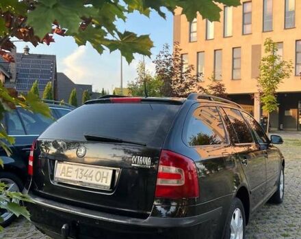 Черный Шкода Октавия, объемом двигателя 1.98 л и пробегом 289 тыс. км за 5300 $, фото 2 на Automoto.ua