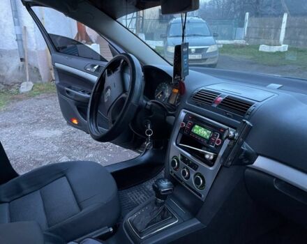 Черный Шкода Октавия, объемом двигателя 1.9 л и пробегом 400 тыс. км за 5200 $, фото 4 на Automoto.ua