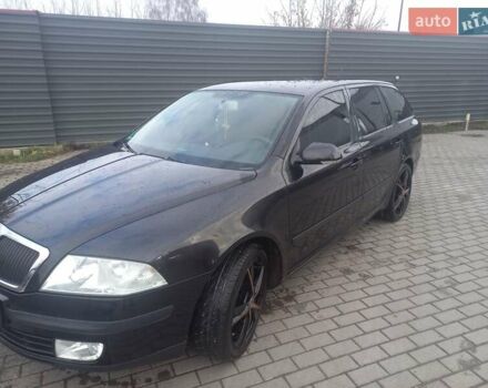 Черный Шкода Октавия, объемом двигателя 2 л и пробегом 200 тыс. км за 5500 $, фото 2 на Automoto.ua
