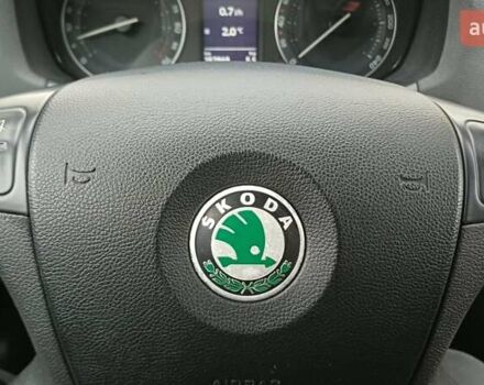 Черный Шкода Октавия, объемом двигателя 1.6 л и пробегом 350 тыс. км за 4800 $, фото 39 на Automoto.ua