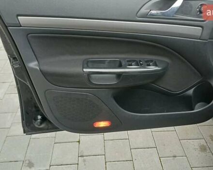 Черный Шкода Октавия, объемом двигателя 1.6 л и пробегом 350 тыс. км за 4800 $, фото 22 на Automoto.ua