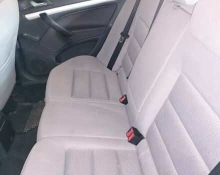 Черный Шкода Октавия, объемом двигателя 1.6 л и пробегом 286 тыс. км за 6375 $, фото 7 на Automoto.ua