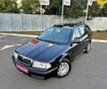 Черный Шкода Октавия, объемом двигателя 1.6 л и пробегом 195 тыс. км за 5609 $, фото 1 на Automoto.ua