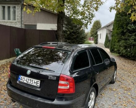Черный Шкода Октавия, объемом двигателя 2 л и пробегом 278 тыс. км за 4650 $, фото 3 на Automoto.ua