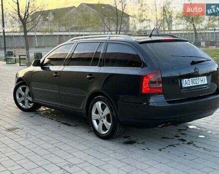 Черный Шкода Октавия, объемом двигателя 2 л и пробегом 270 тыс. км за 5800 $, фото 4 на Automoto.ua