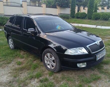 Черный Шкода Октавия, объемом двигателя 1.6 л и пробегом 252 тыс. км за 5800 $, фото 7 на Automoto.ua