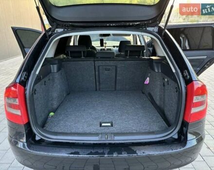 Черный Шкода Октавия, объемом двигателя 2 л и пробегом 270 тыс. км за 5800 $, фото 9 на Automoto.ua