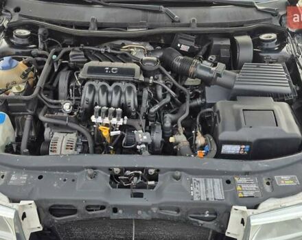 Черный Шкода Октавия, объемом двигателя 1.6 л и пробегом 217 тыс. км за 5700 $, фото 27 на Automoto.ua