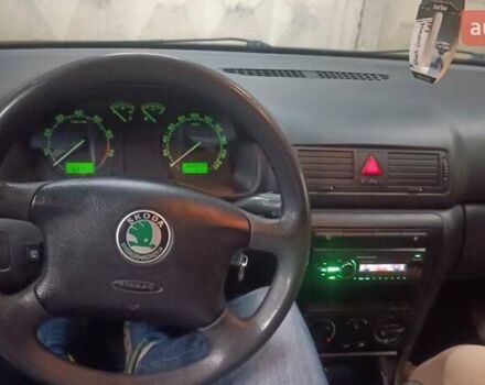 Чорний Шкода Октавія, об'ємом двигуна 1.6 л та пробігом 305 тис. км за 4800 $, фото 8 на Automoto.ua
