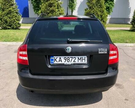 Черный Шкода Октавия, объемом двигателя 1.6 л и пробегом 186 тыс. км за 6900 $, фото 2 на Automoto.ua