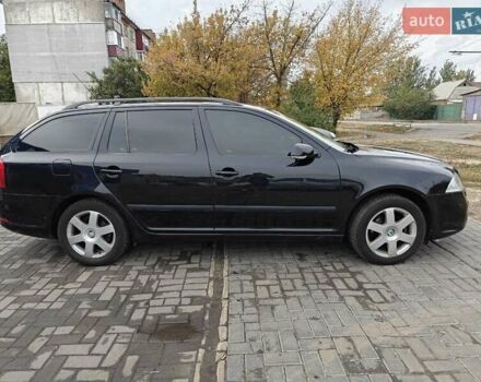 Шкода Октавия 2005 в Славянске на Automoto.ua Черный Шкода Октавия, объемом двигателя 1.6 л и пробегом 303 тыс. км за 5900 $, фото 1 на Automoto.ua