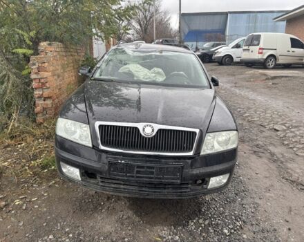 Черный Шкода Октавия, объемом двигателя 1.6 л и пробегом 300 тыс. км за 3500 $, фото 6 на Automoto.ua