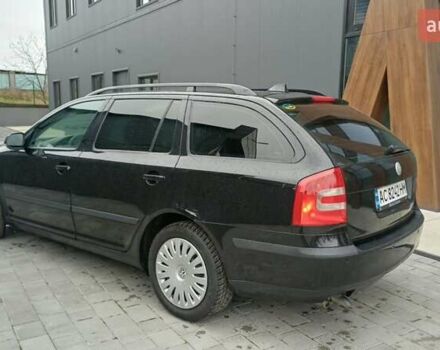 Черный Шкода Октавия, объемом двигателя 1.6 л и пробегом 350 тыс. км за 4800 $, фото 2 на Automoto.ua