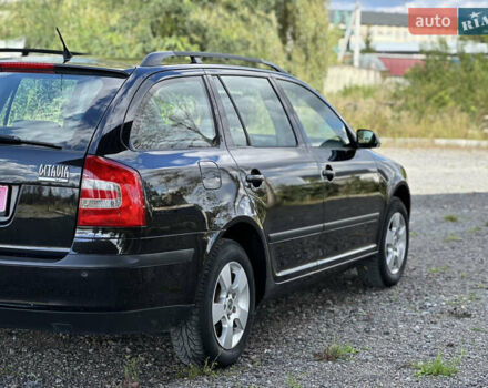Чорний Шкода Октавія, об'ємом двигуна 0 л та пробігом 199 тис. км за 6300 $, фото 8 на Automoto.ua