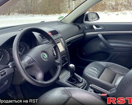 Черный Шкода Октавия, объемом двигателя 1.6 л и пробегом 178 тыс. км за 6500 $, фото 5 на Automoto.ua