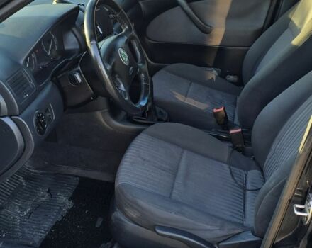 Черный Шкода Октавия, объемом двигателя 1.9 л и пробегом 621 тыс. км за 4200 $, фото 6 на Automoto.ua