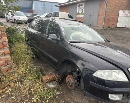 Черный Шкода Октавия, объемом двигателя 1.6 л и пробегом 300 тыс. км за 3500 $, фото 7 на Automoto.ua