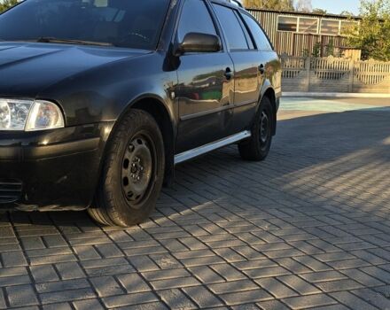 Черный Шкода Октавия, объемом двигателя 1.9 л и пробегом 621 тыс. км за 4200 $, фото 3 на Automoto.ua