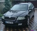 Черный Шкода Октавия, объемом двигателя 2 л и пробегом 356 тыс. км за 3722 $, фото 1 на Automoto.ua