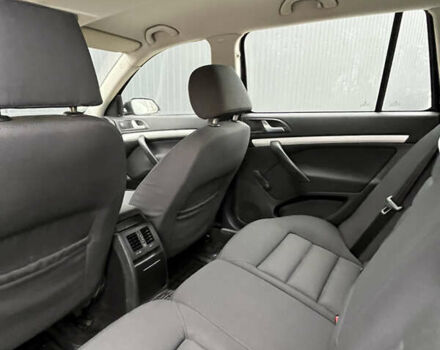 Черный Шкода Октавия, объемом двигателя 2 л и пробегом 181 тыс. км за 6250 $, фото 25 на Automoto.ua