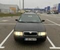 Черный Шкода Октавия, объемом двигателя 1.9 л и пробегом 319 тыс. км за 2700 $, фото 1 на Automoto.ua