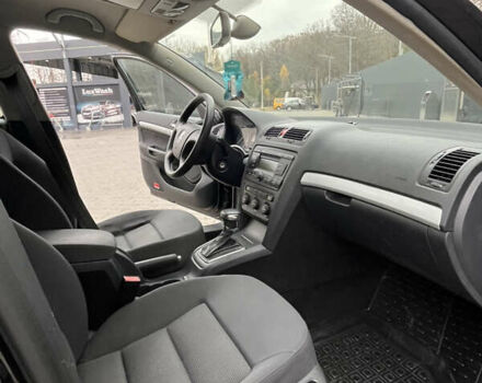 Черный Шкода Октавия, объемом двигателя 2 л и пробегом 181 тыс. км за 6250 $, фото 21 на Automoto.ua